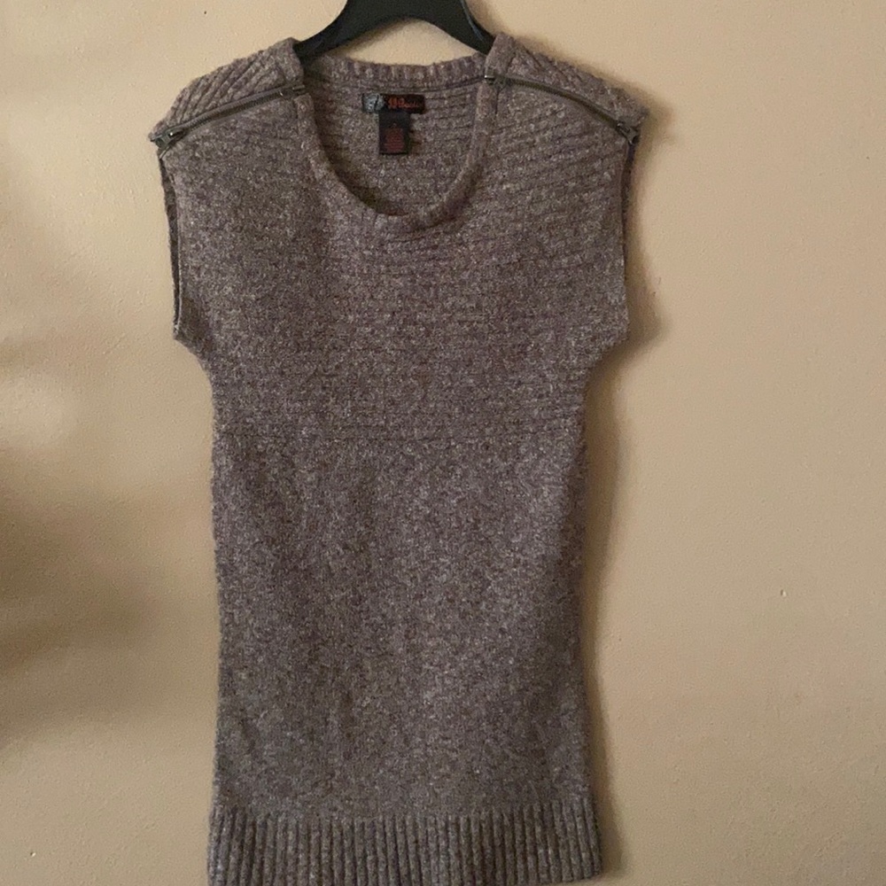 JJ Basics sweater